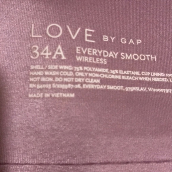 • SOLD • Everyday Gap Bras - Picture 7 of 7